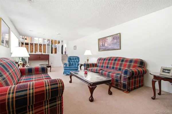 7017 S Quince CIR, Englewood, CO 80112