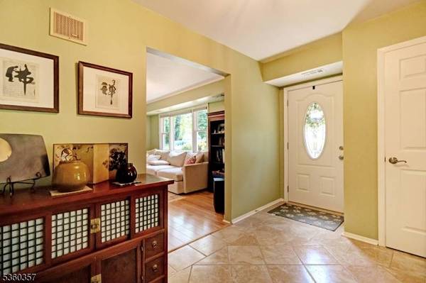 17 Druid Hill Dr, Parsippany-troy Hills Twp., NJ 07054