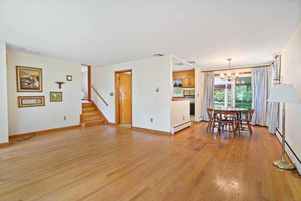 30 Karen Street, Fairfield, CT 06824