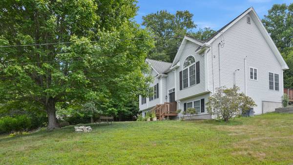 57 Holbrook Road, Seymour, CT 06483