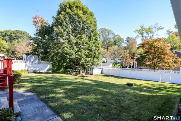 250 Szost Drive, Fairfield, CT 06824