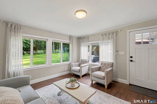 30 School Street, Shelton, CT 06484