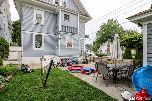 204 Savoy Street, Bridgeport, CT 06606