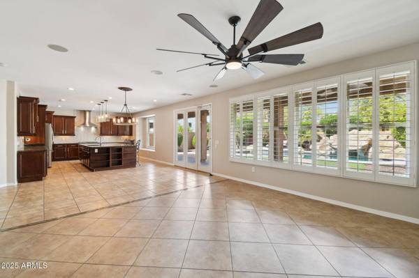 2270 E HONEYSUCKLE Place, Chandler, AZ 85249