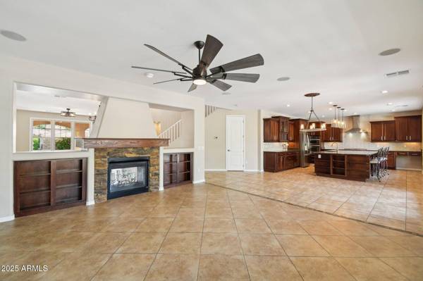 2270 E HONEYSUCKLE Place, Chandler, AZ 85249