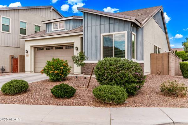 3031 S VALERIE Drive, Chandler, AZ 85286