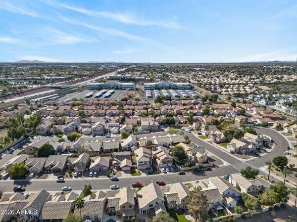 3165 W GOLDEN Lane, Chandler, AZ 85226