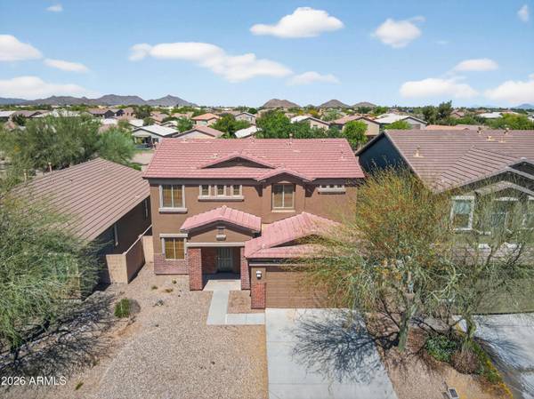 28450 N Castle Rock Drive, San Tan Valley, AZ 85143