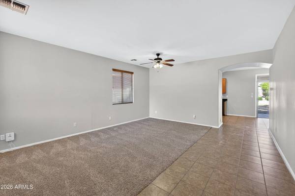 28450 N Castle Rock Drive, San Tan Valley, AZ 85143