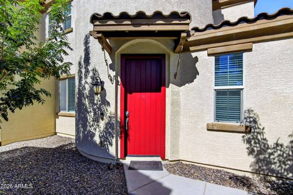 253 E Lantana Drive, Chandler, AZ 85286