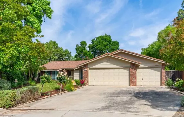 6583 N Hanover AVE, Fresno, CA 93722