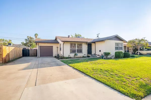 1905 W Buckingham WAY, Fresno, CA 93705