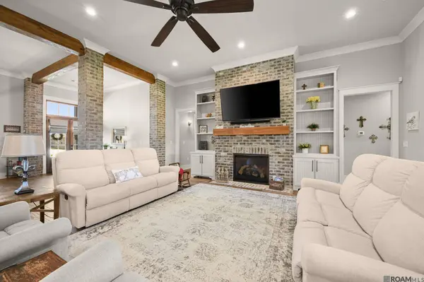 7224 Lillie Dr, Denham Springs, LA 70706
