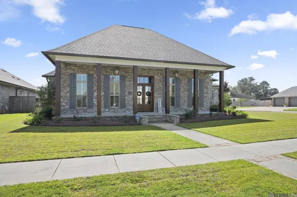 7224 Lillie Dr, Denham Springs, LA 70706