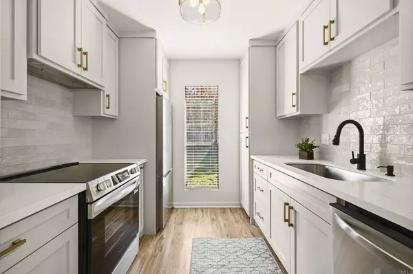 9116 Fox Run Ave, Baton Rouge, LA 70808