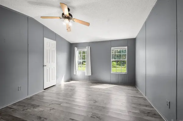 26770 Kelli Dr, Denham Springs, LA 70726