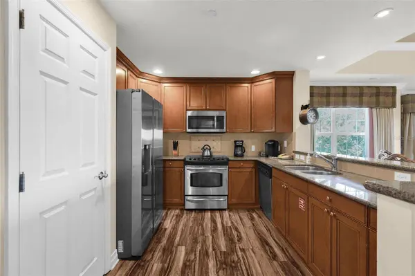 7600 CABANA CT #301, Kissimmee, FL 34747