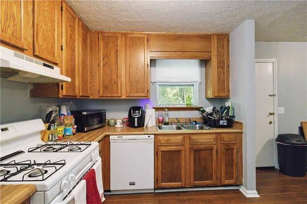 3614 Hopkins CT, Powder Springs, GA 30127