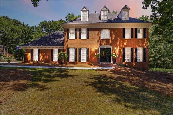8665 Lake Glen CT, Johns Creek, GA 30022