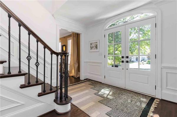 8665 Lake Glen CT, Johns Creek, GA 30022