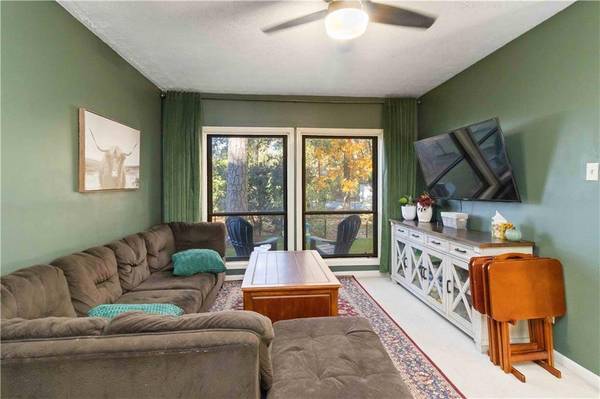 4846 Twin Lakes TRL, Dunwoody, GA 30360