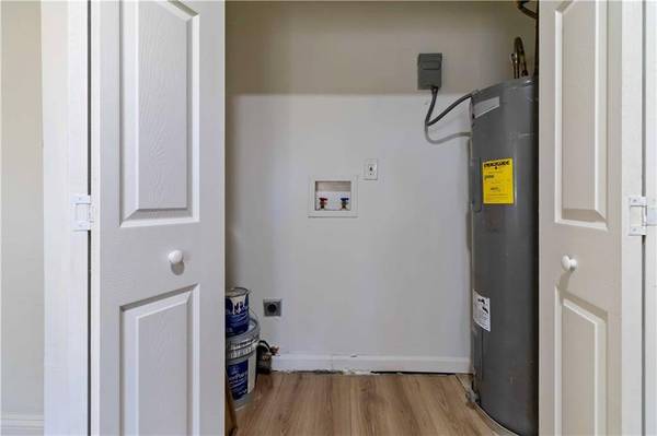 225 1st ST SW, Atlanta, GA 30314