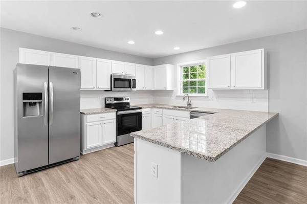 925 Sims ST SW, Atlanta, GA 30310