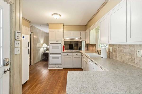 2738 Foster Ridge RD, Atlanta, GA 30345