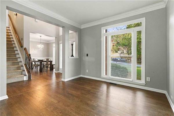 5880 The 12th Fairway, Suwanee, GA 30024