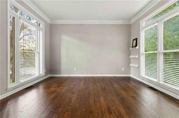 5880 The 12th Fairway, Suwanee, GA 30024