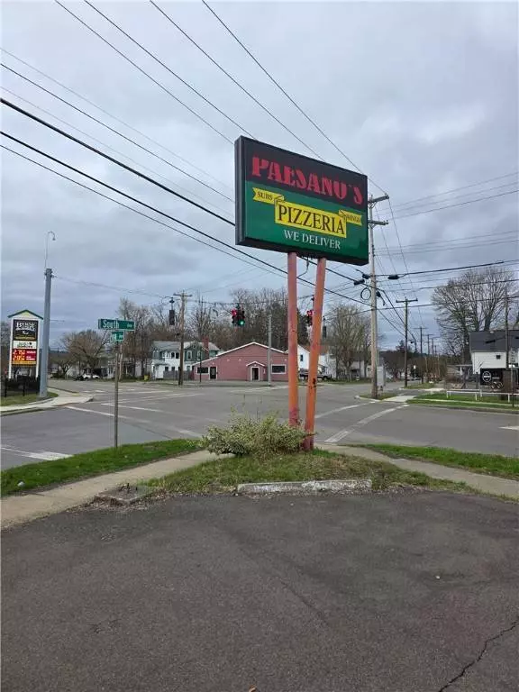 600 Pennsylvania AVE, Elmira, NY 14904