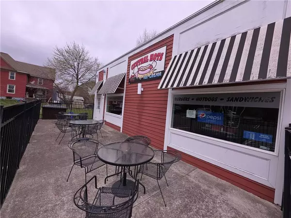 220 Roe AVE, Elmira, NY 14901