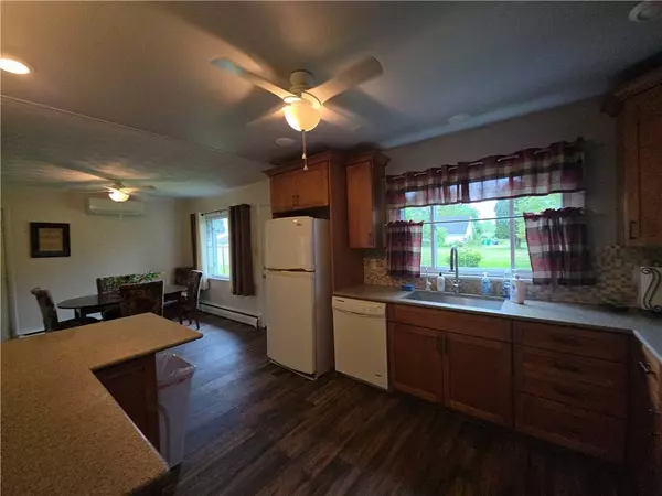 5 Suburban DR, Elmira, NY 14903