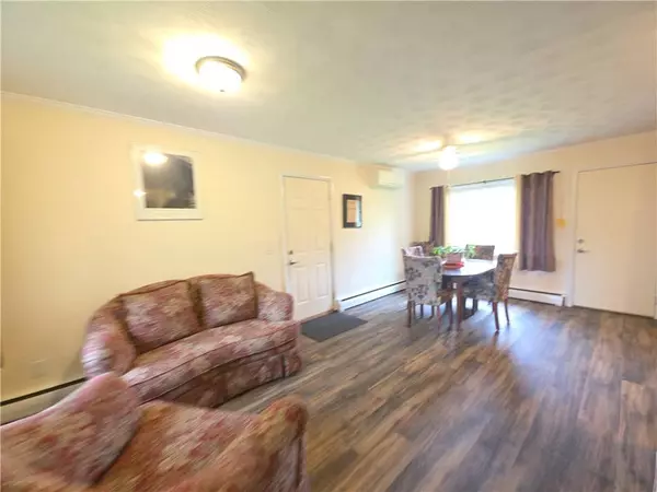 5 Suburban DR, Elmira, NY 14903