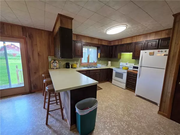 87 Sutton RD, Horseheads, NY 14845