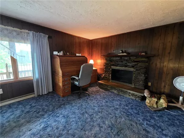 87 Sutton RD, Horseheads, NY 14845