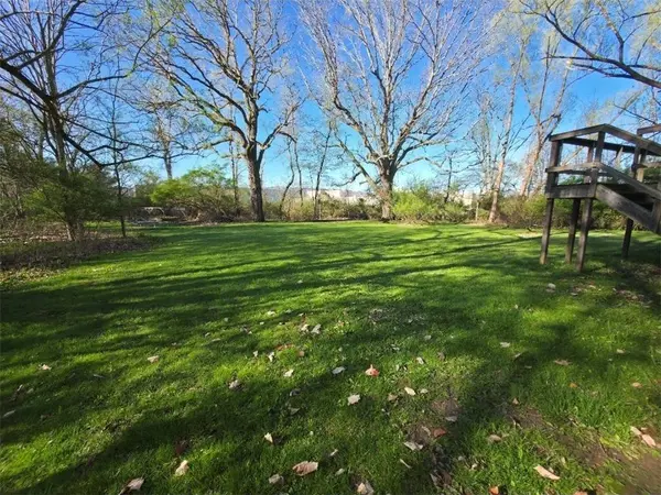 12048 Oakfield CIR, Big Flats, NY 14814