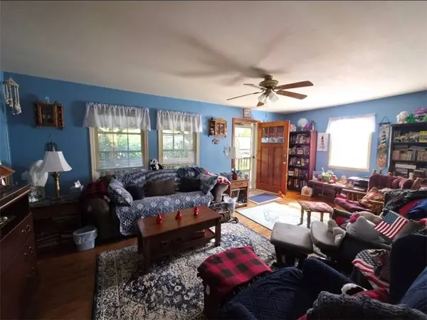 7 Speer DR, Corning, NY 14830
