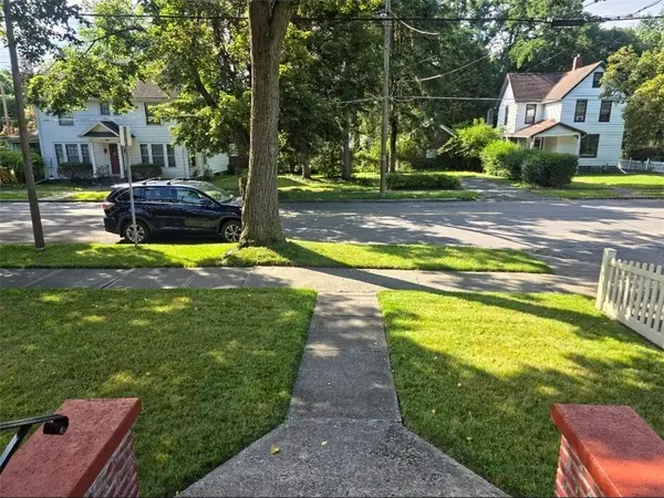 660 W Washington AVE, Elmira, NY 14901
