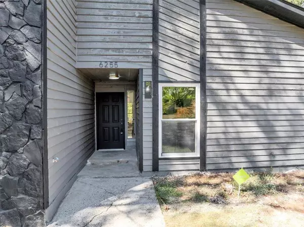 6255 MOZART DR, Riverdale, GA 30296