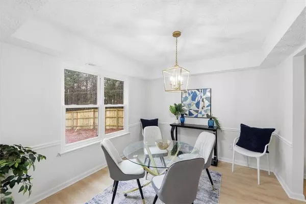 1601 CREEK XING SE, Conyers, GA 30094