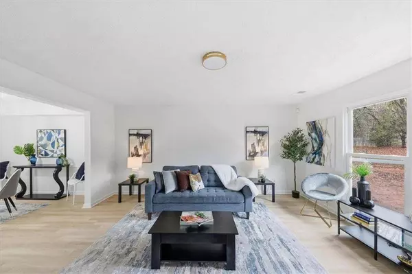 1601 CREEK XING SE, Conyers, GA 30094