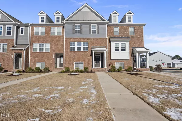 1335 Herb Garden Way, Apex, NC 27502