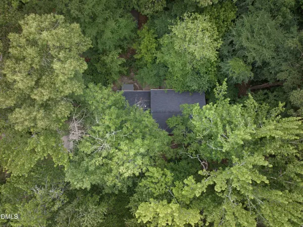 505 Longleaf Drive, Chapel Hill, NC 27517