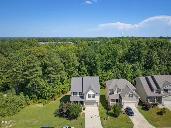 210 Davelyn CT, Garner, NC 27529