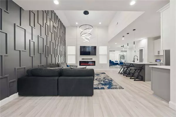 90 Mckown RD, Fayetteville, GA 30214