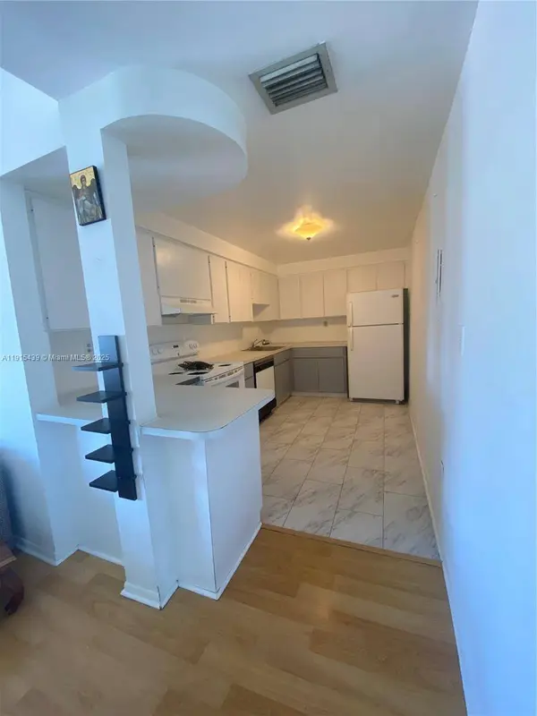 1051 Meridian Ave #1M, Miami Beach, FL 33139