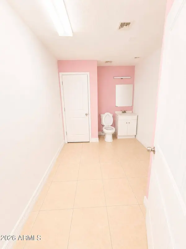 5540 W GLENDALE Avenue #5, Glendale, AZ 85301