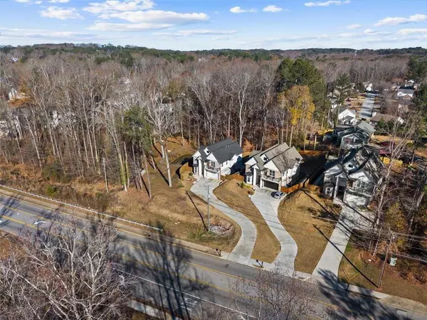 658 Rockbridge RD, Lilburn, GA 30047