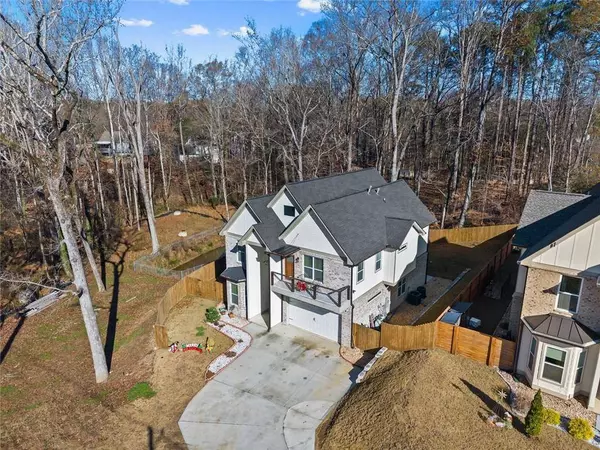 658 Rockbridge RD, Lilburn, GA 30047